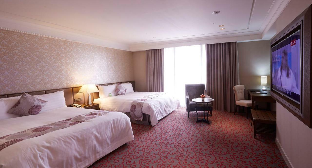 Grand City Hotel Fengyuan Exterior foto
